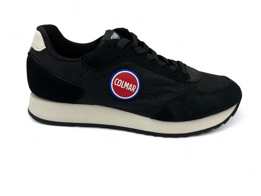 Travis Un 053 